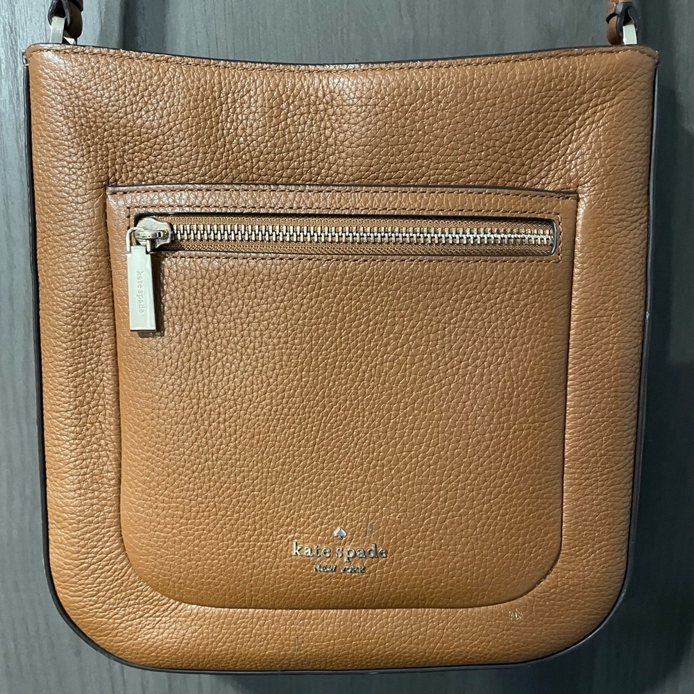 Kate Spaid Leila Crossbody